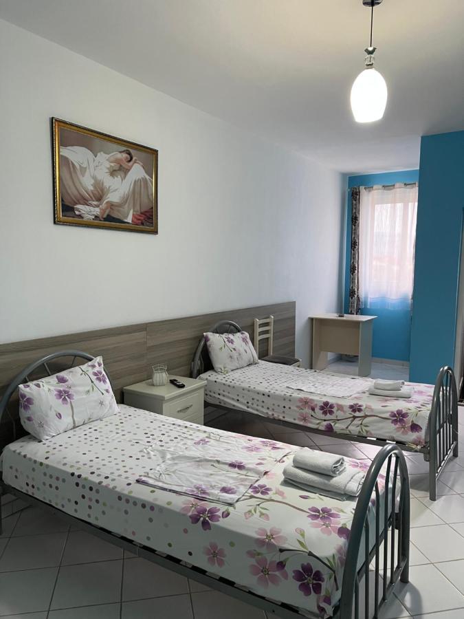 Hotel St.Pauli Shkoder Exterior photo